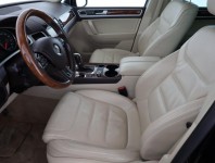 Volkswagen Touareg  3.0 TDI 