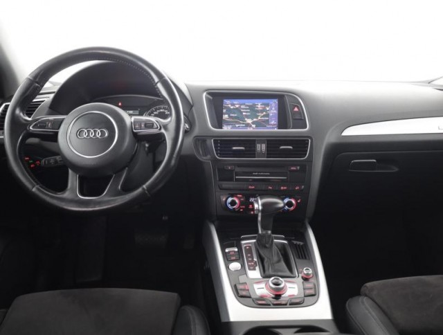 Audi Q5  3.0 TDI 