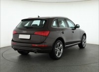 Audi Q5  3.0 TDI 