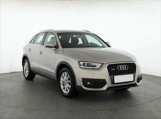 Audi Q3  2.0 TDI 