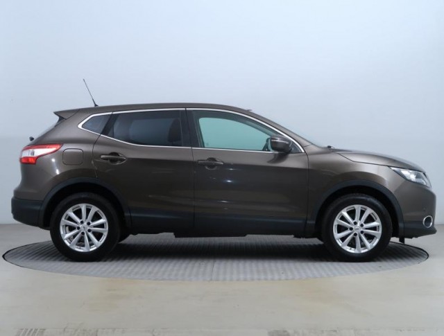 Nissan Qashqai  1.2 DIG-T Acenta