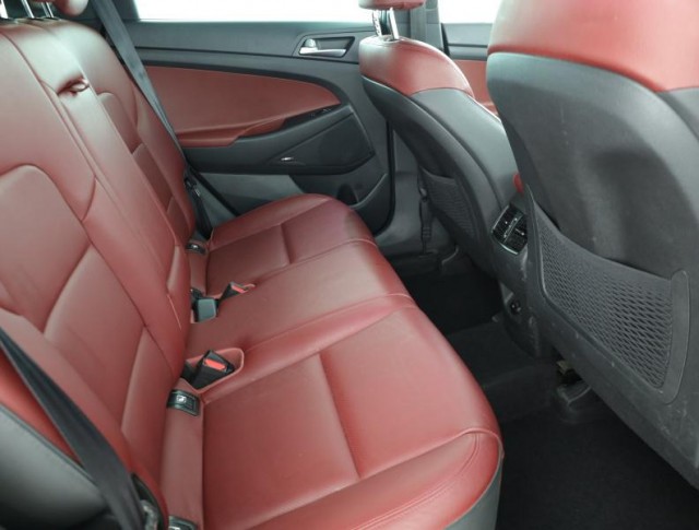 Hyundai Tucson  2.0 CRDi Executive