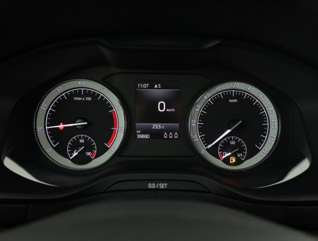 Škoda Karoq  1.5 TSI Style