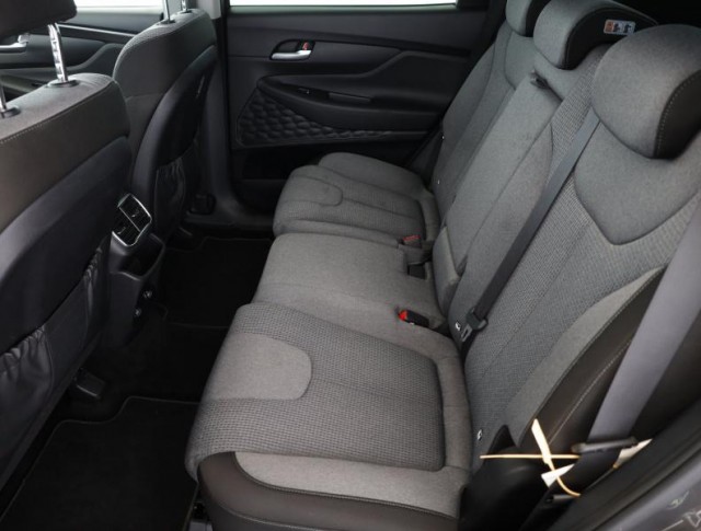 Hyundai Santa Fe  2.2 CRDi 