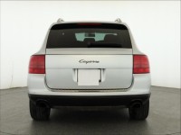 Porsche Cayenne  V6 