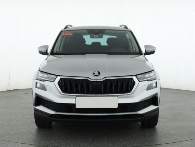 Škoda Karoq  1.5 TSI Fresh