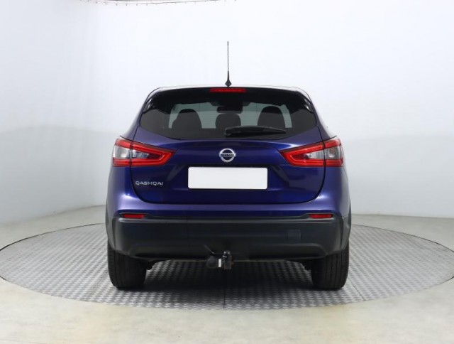 Nissan Qashqai  1.3 DIG-T 