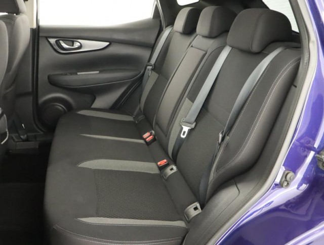 Nissan Qashqai  1.3 DIG-T 