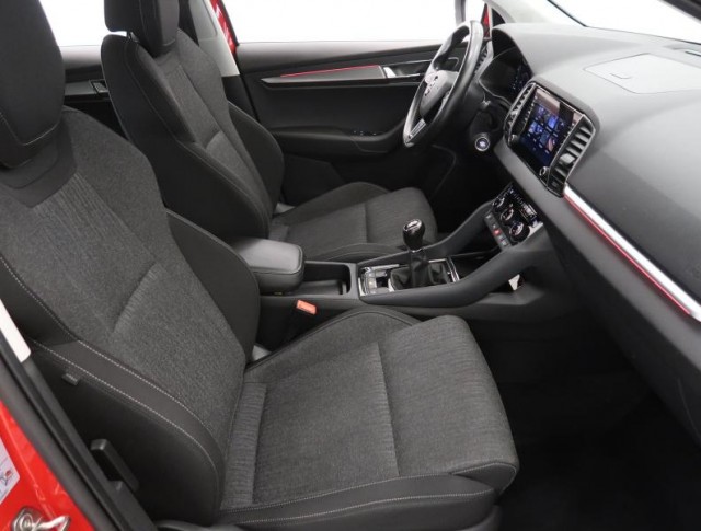 Škoda Karoq  1.0 TSI Style