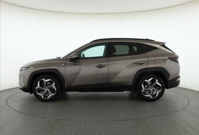 Hyundai Tucson  1.6 T-GDI 48V MHEV 