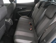 Peugeot 3008  1.5 BlueHDi Active Pack