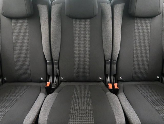 Peugeot 5008  1.5 BlueHDi Active