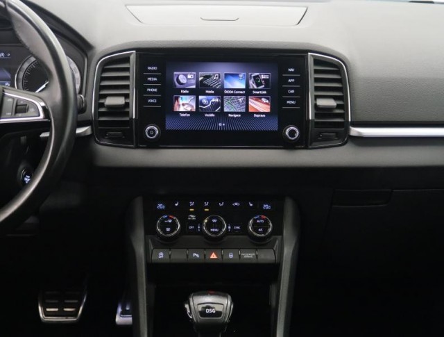 Škoda Karoq  1.5 TSI 