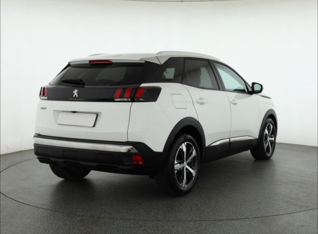 Peugeot 3008  1.2 PureTech 