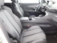 Peugeot 3008  1.2 PureTech 