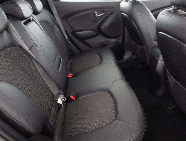 Hyundai ix35  1.6 GDI Trikolor Plus