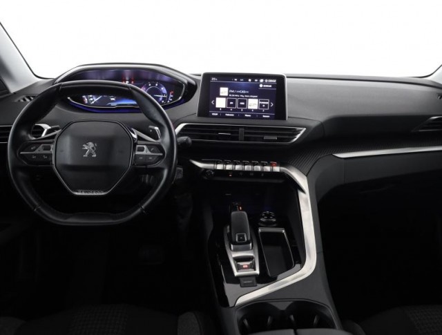 Peugeot 3008  1.5 BlueHDi 