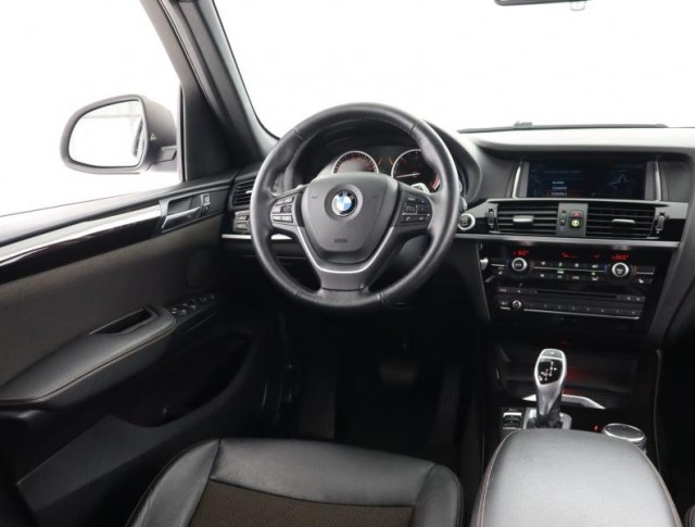 BMW X3  xDrive30d xLine