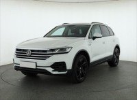 Volkswagen Touareg  3.0 TDI 