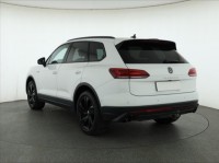 Volkswagen Touareg  3.0 TDI 