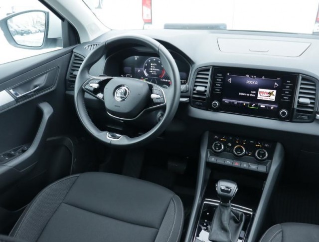 Škoda Karoq  1.5 TSI Fresh