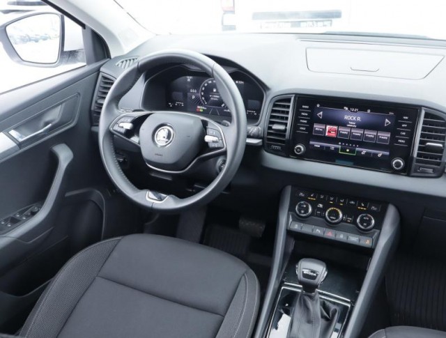 Škoda Karoq  1.5 TSI Fresh