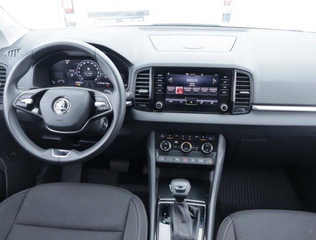 Škoda Karoq  1.5 TSI Fresh