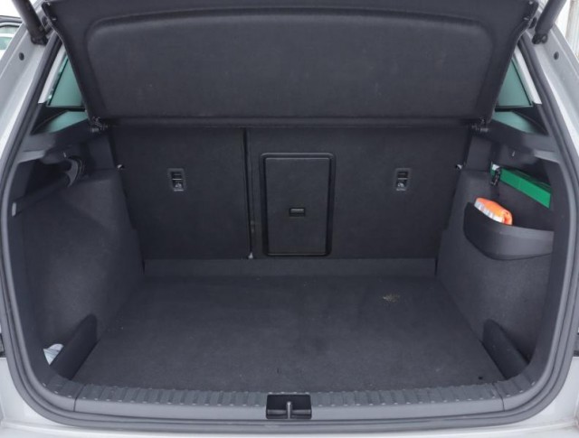 Škoda Karoq  1.5 TSI Fresh