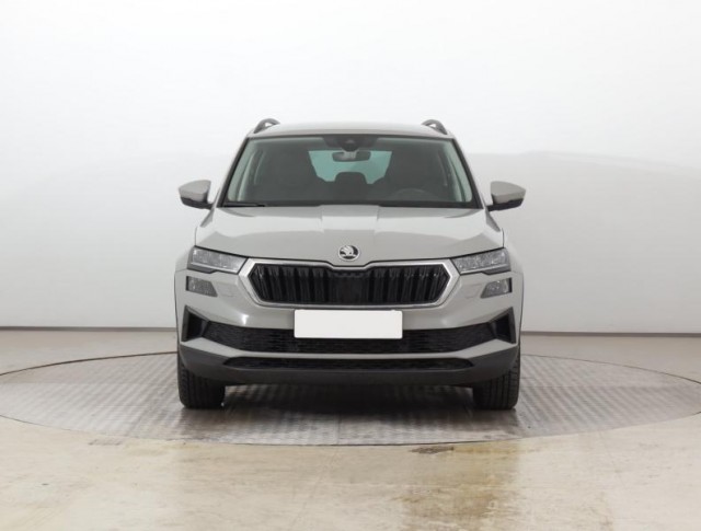 Škoda Karoq  1.5 TSI Fresh