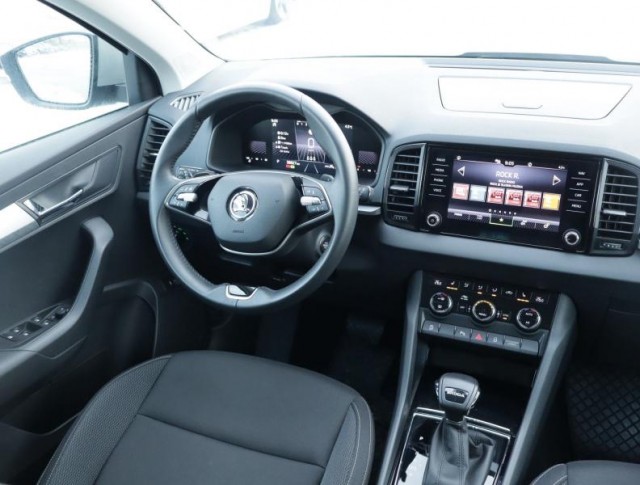 Škoda Karoq  1.5 TSI Fresh