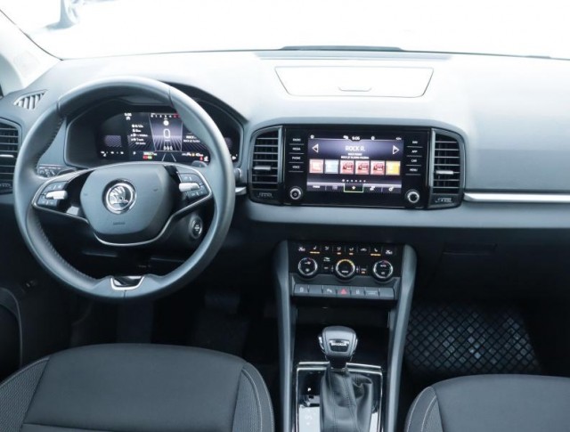 Škoda Karoq  1.5 TSI Fresh