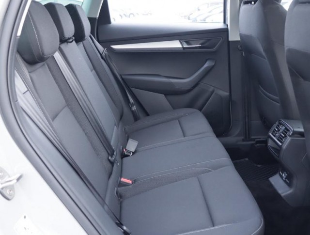 Škoda Karoq  1.5 TSI Fresh