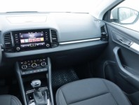 Škoda Karoq  1.5 TSI Fresh