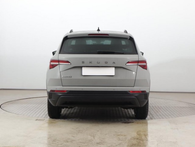 Škoda Karoq  1.5 TSI Fresh