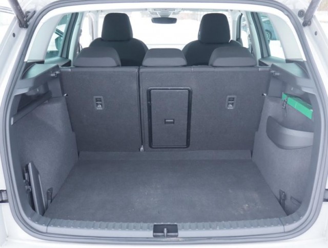 Škoda Karoq  1.5 TSI Fresh