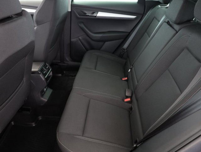 Škoda Karoq  1.5 TSI Fresh