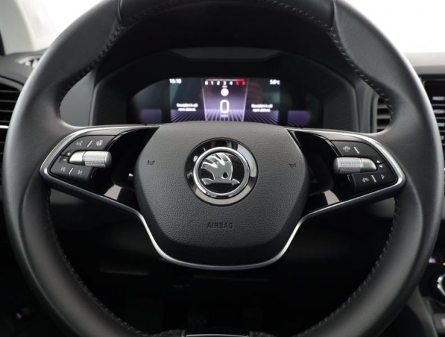 Škoda Karoq  1.5 TSI Fresh