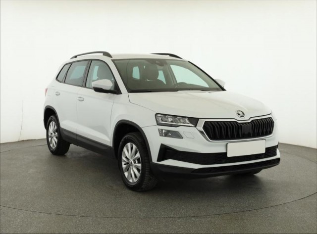 Škoda Karoq  1.5 TSI Fresh