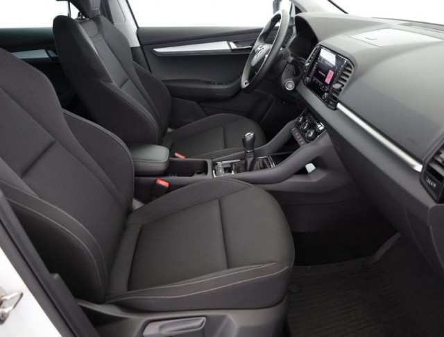 Škoda Karoq  1.5 TSI Fresh