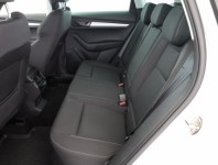 Škoda Karoq  1.5 TSI Fresh