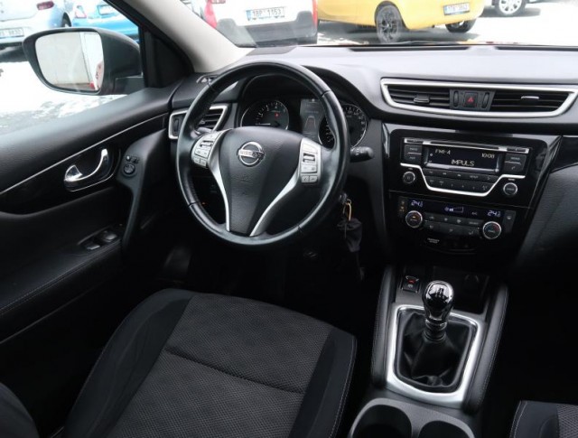 Nissan Qashqai  1.2 DIG-T 
