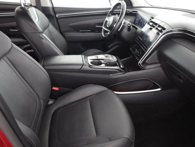 Hyundai Tucson  1.6 T-GDI 48V MHEV 