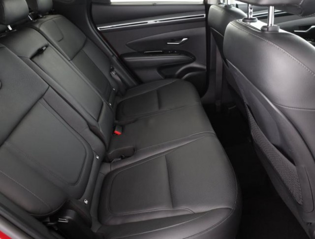 Hyundai Tucson  1.6 T-GDI 48V MHEV 