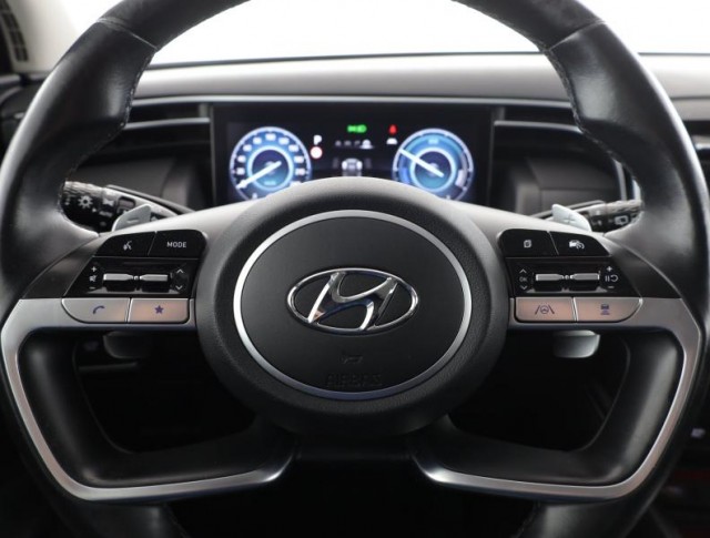 Hyundai Tucson  1.6 T-GDI 48V MHEV 