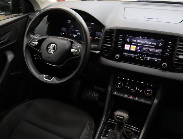 Škoda Karoq  1.5 TSI Fresh