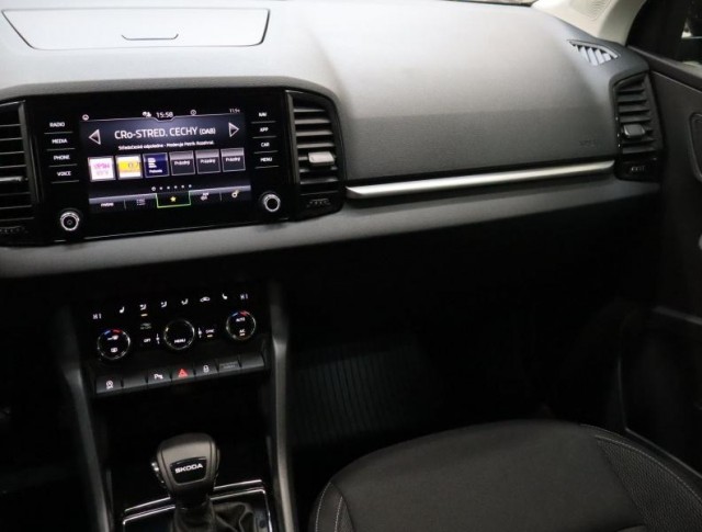 Škoda Karoq  1.5 TSI Fresh