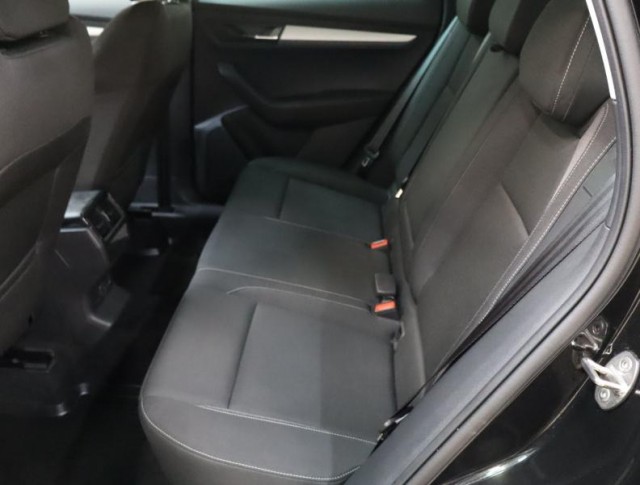 Škoda Karoq  1.5 TSI Fresh