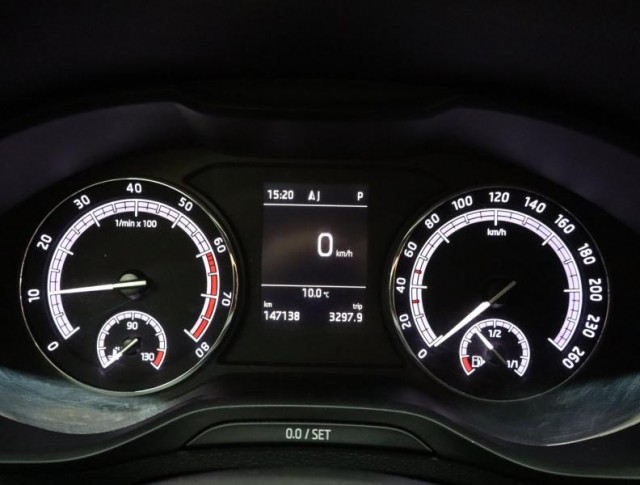 Škoda Karoq  1.5 TSI Style