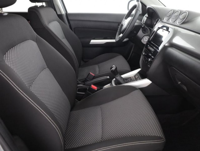 Suzuki Vitara  1.6 VVT 
