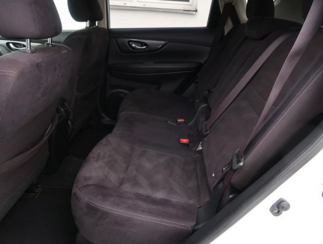 Nissan X-Trail  1.6 dCi 